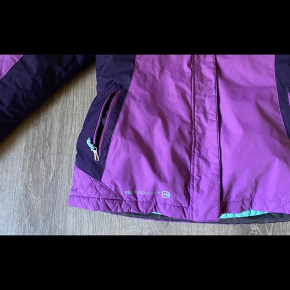 Free Country Women’s Medium Winter Jacket - Picture 11 of 12